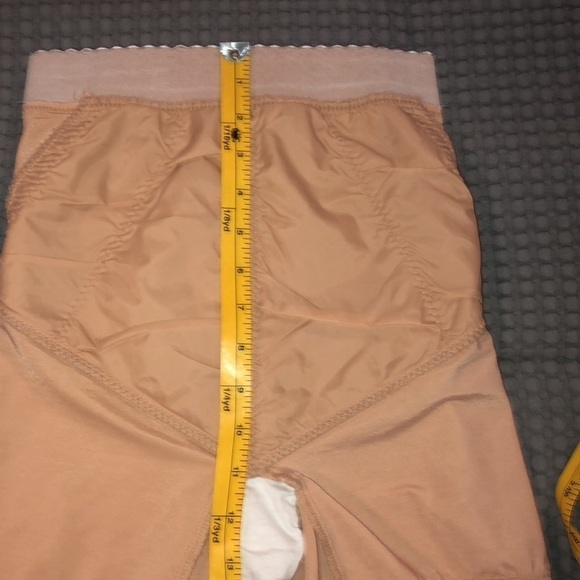 Vintage Shapewear girdle high waisted slimmer with leg shaper nude Small - Picture 9 of 11